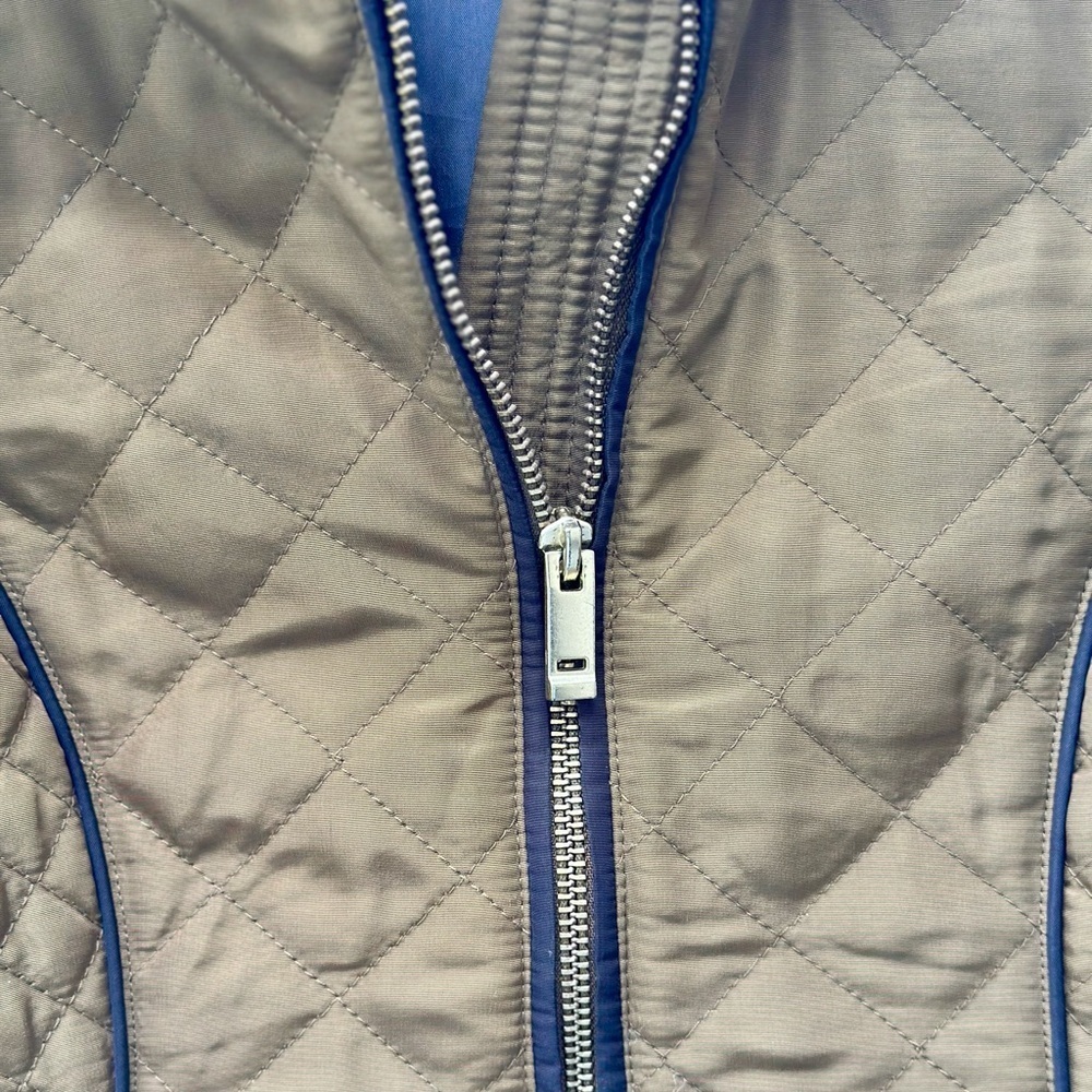 H and H Quilted Greenish Brown Jacket - Picture 4 of 10